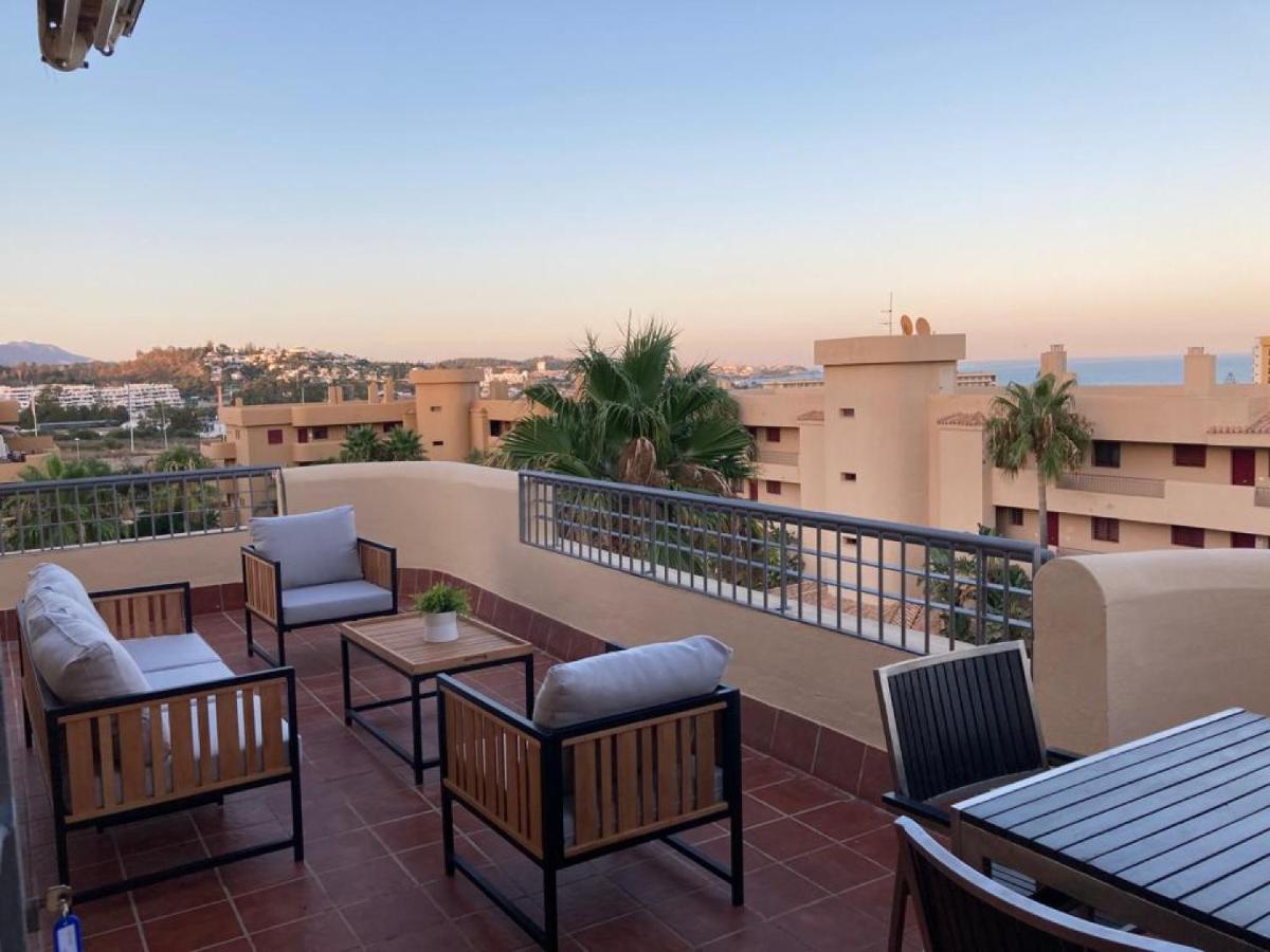 Lets In The Sun Blue Cala Apartment La Cala De Mijas Ngoại thất bức ảnh